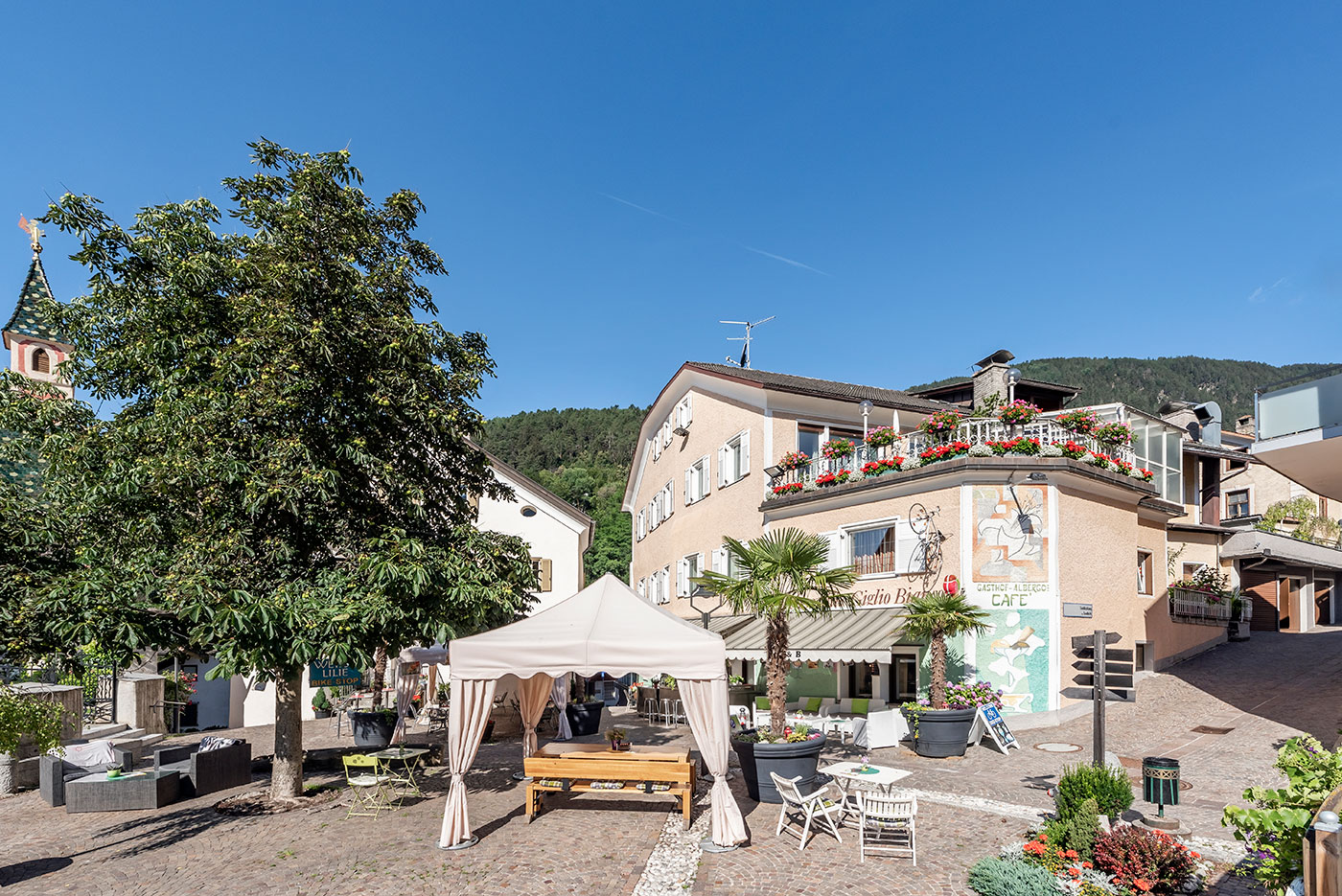 hotel-weisse-lilie-muehlbach